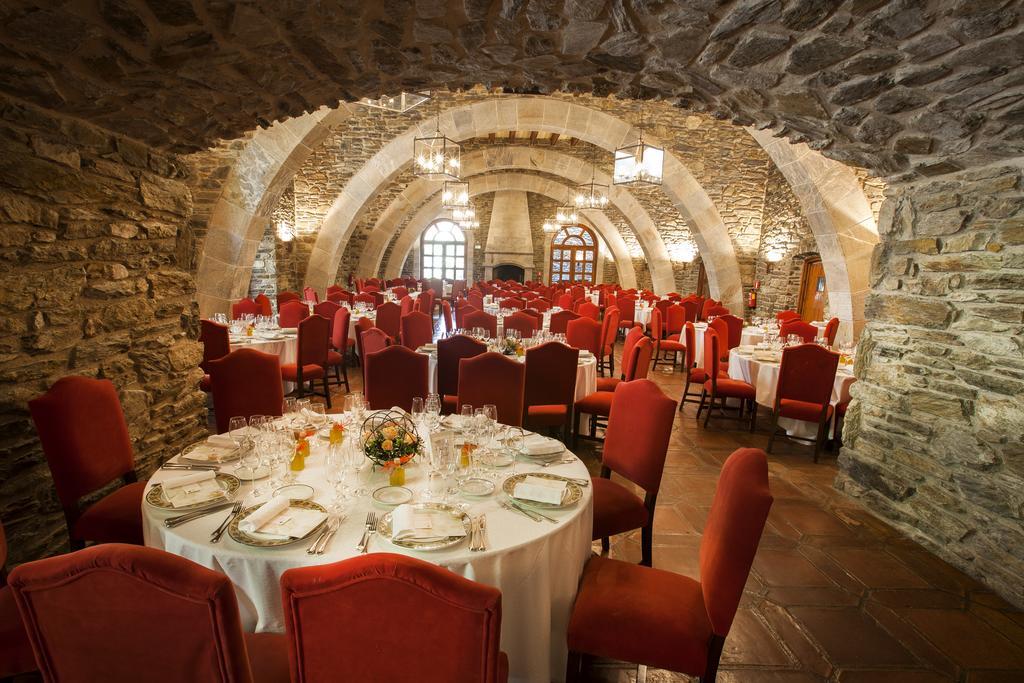 El Castell De Ciutat - Relais & Chateaux Ла-Сеу-д'Уржель Екстер'єр фото